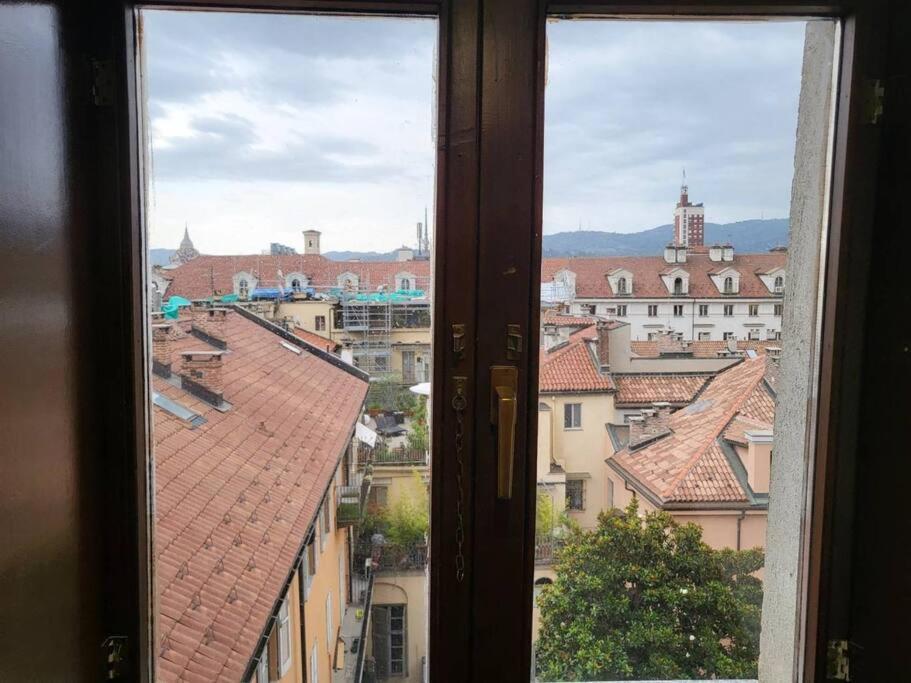 Mansarda Di Charme Con Vista Leilighet Torino Eksteriør bilde